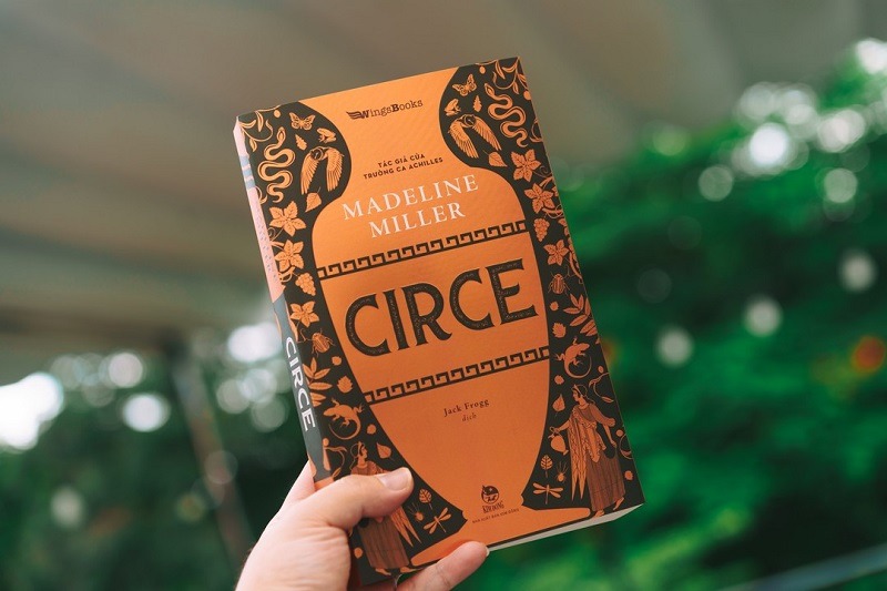 Review: Circe của tác giả Madeline Miller